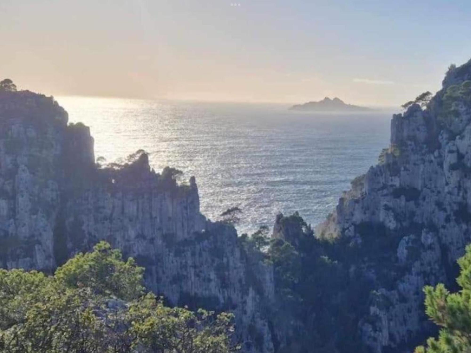Le Perchoir De Cassis Cocoon Apartment Exterior photo